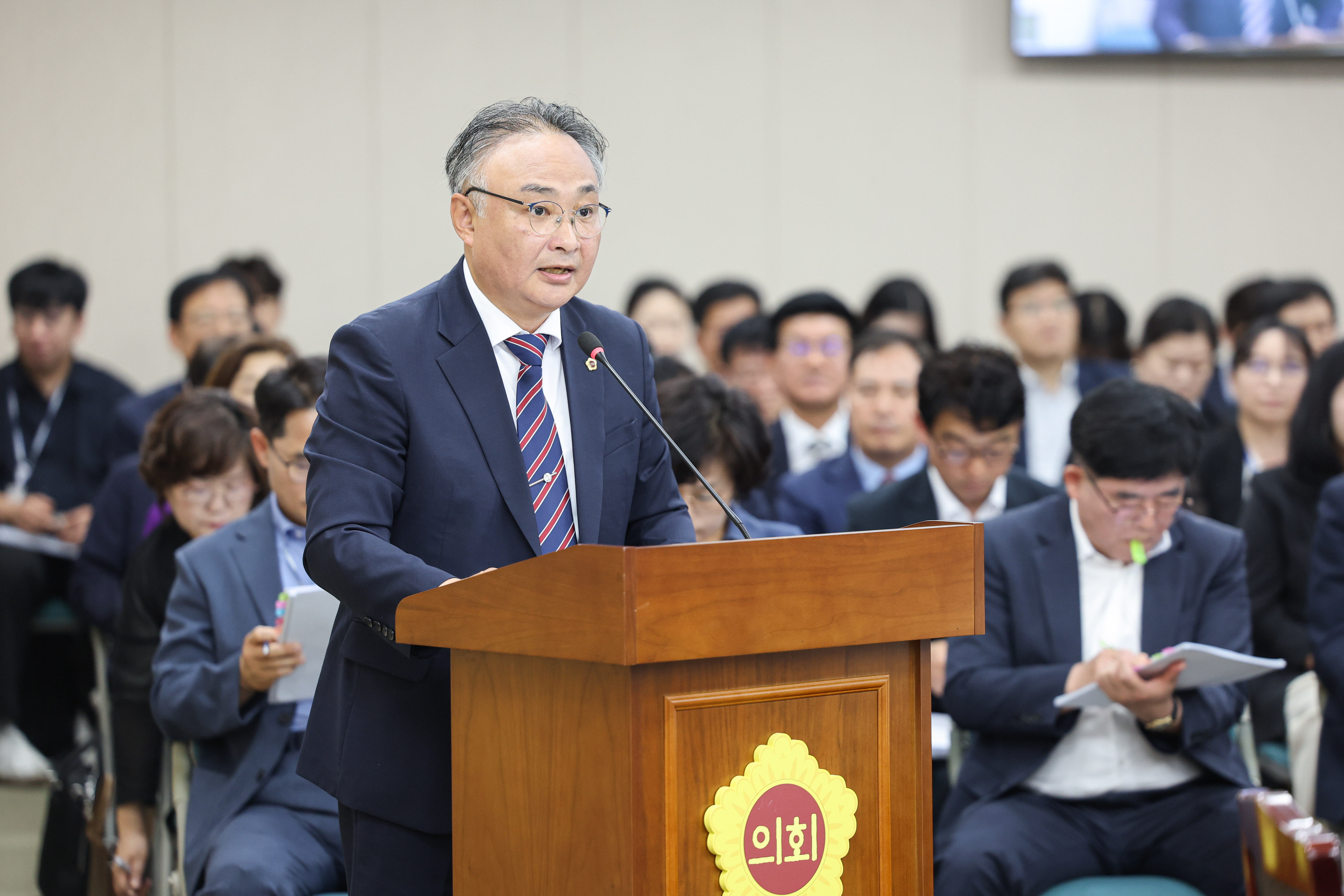 제391회 제1차 정례회 교육위원회 회의 첨부이미지 : 25년06월09일 제391회 제1차 정례회 교육위원회 회의 (15).jpg