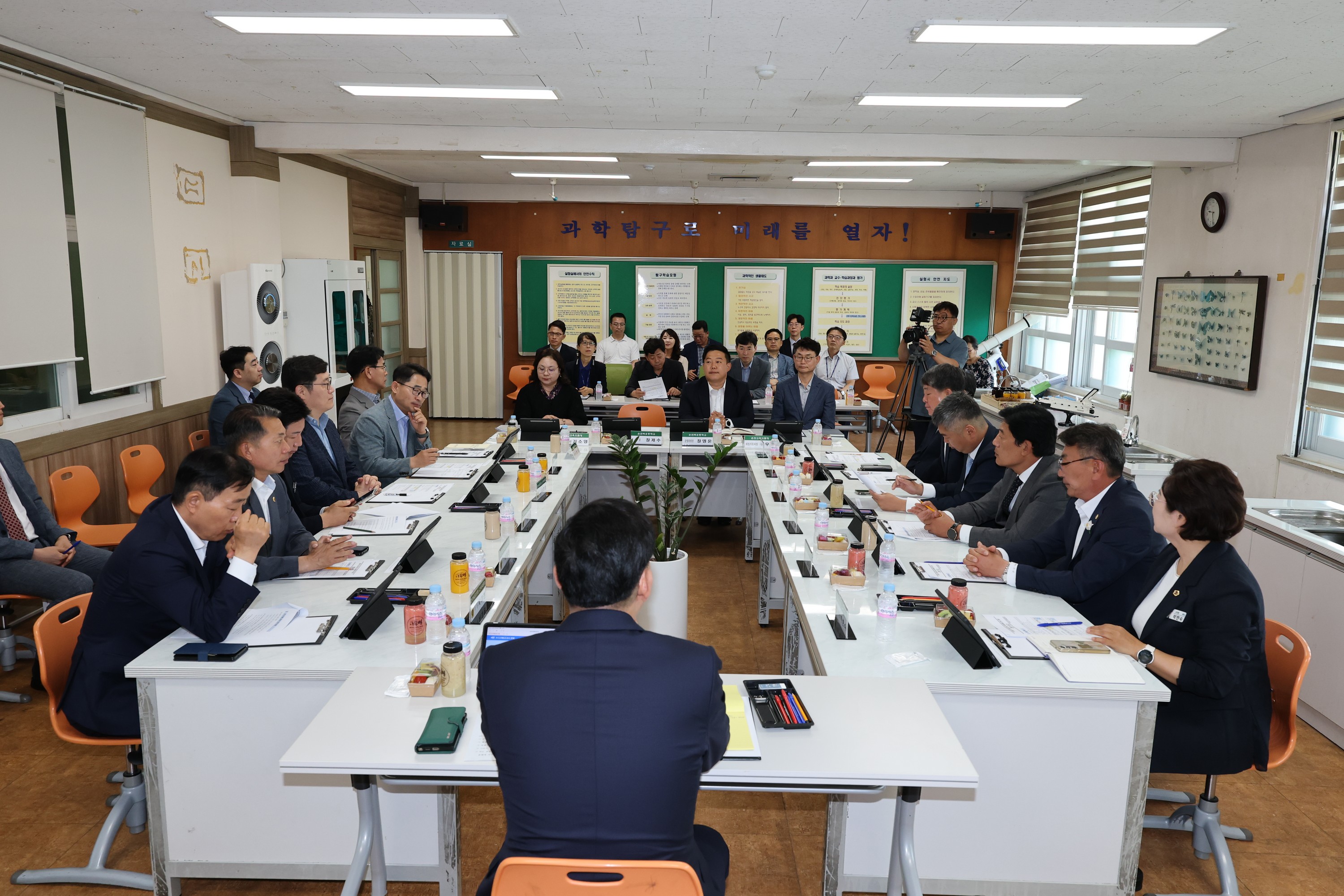 제391회 정례회 교육위원회 순천북초등학교 현지활동 첨부이미지 : 25년06월10일 제391회 정례회 교육위원회 순천북초등학교 현지활동 - 005.jpg