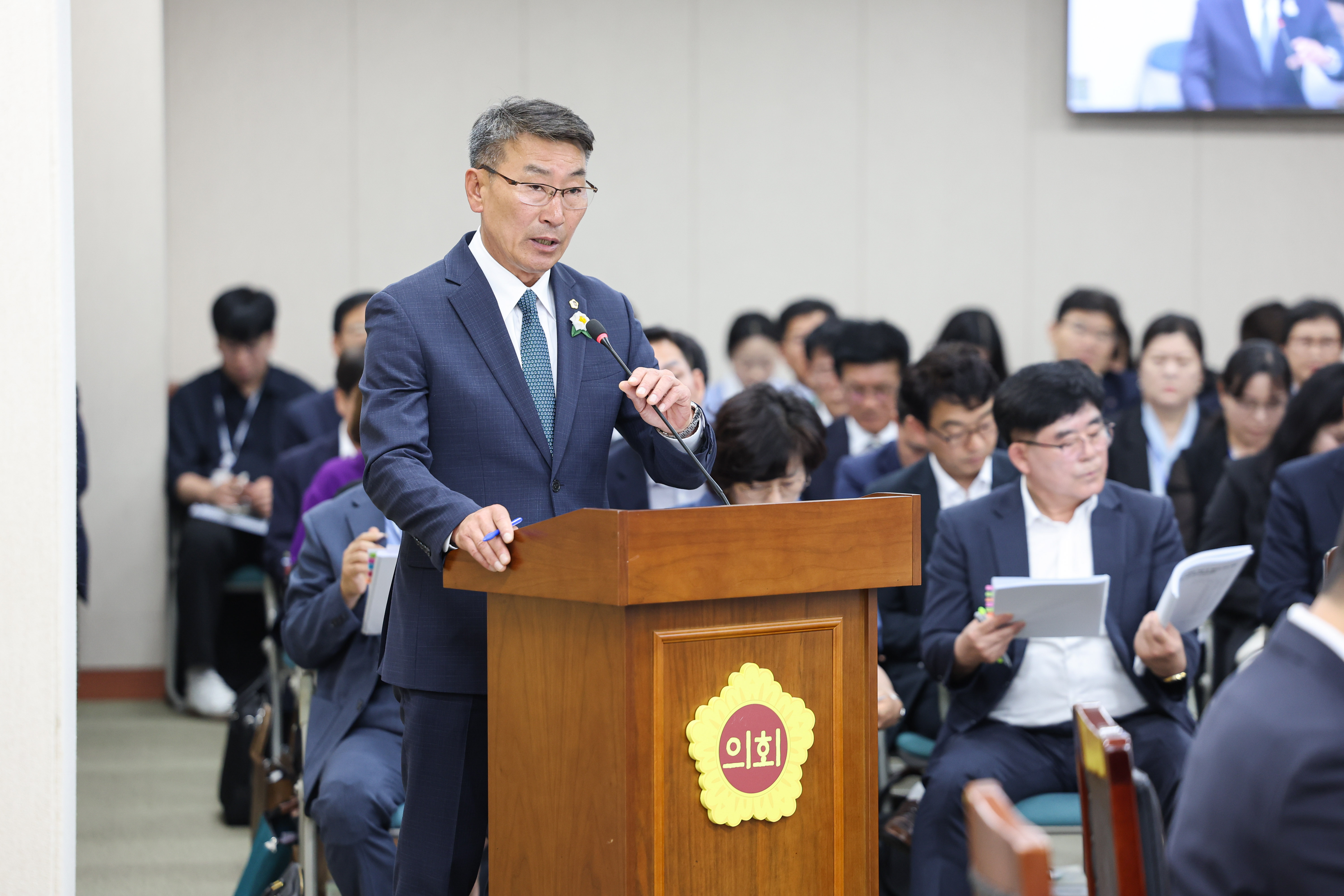 제391회 제1차 정례회 교육위원회 회의 첨부이미지 : 25년06월09일 제391회 제1차 정례회 교육위원회 회의 (16).jpg