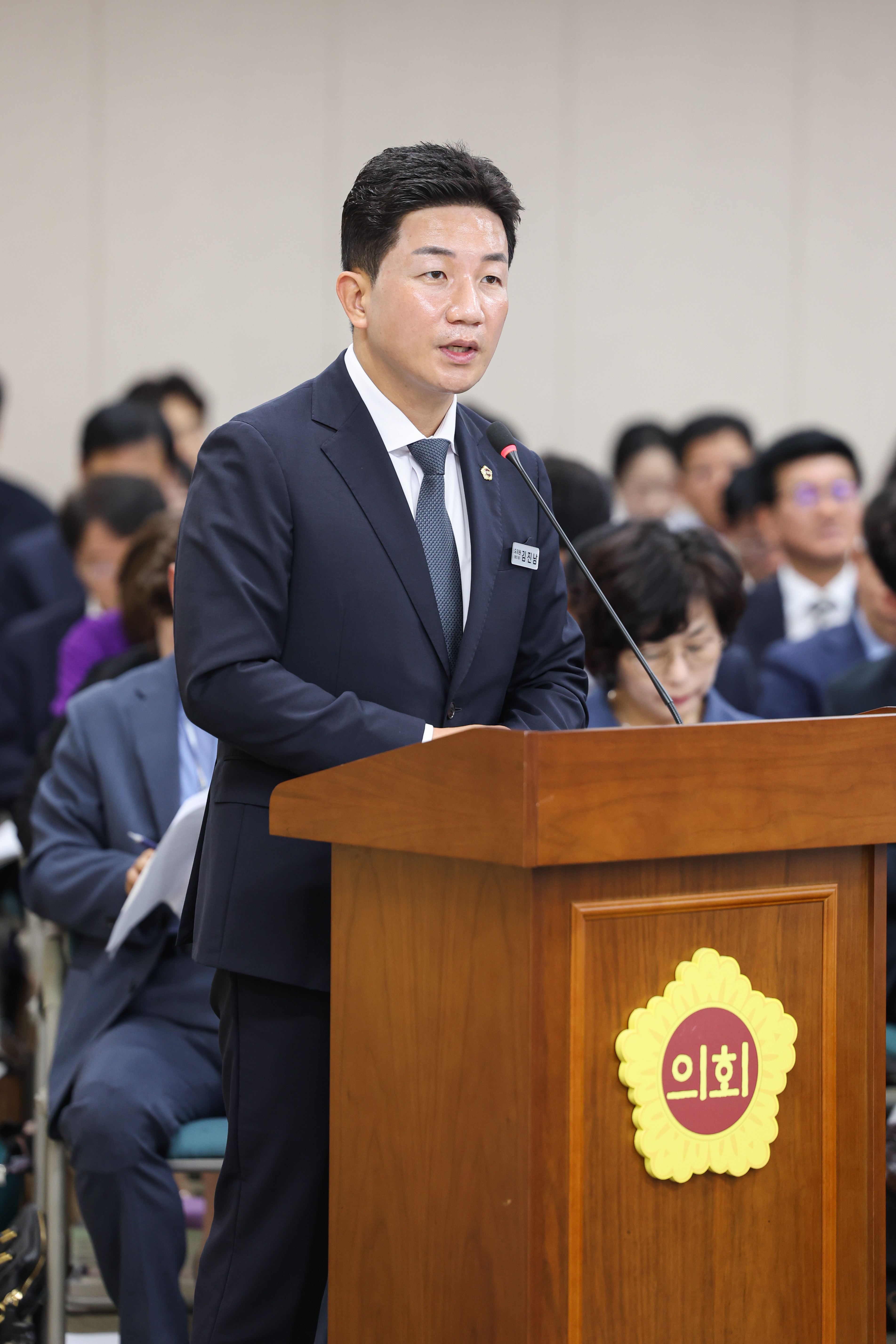 제391회 제1차 정례회 교육위원회 회의 첨부이미지 : 25년06월09일 제391회 제1차 정례회 교육위원회 회의 (20).jpg
