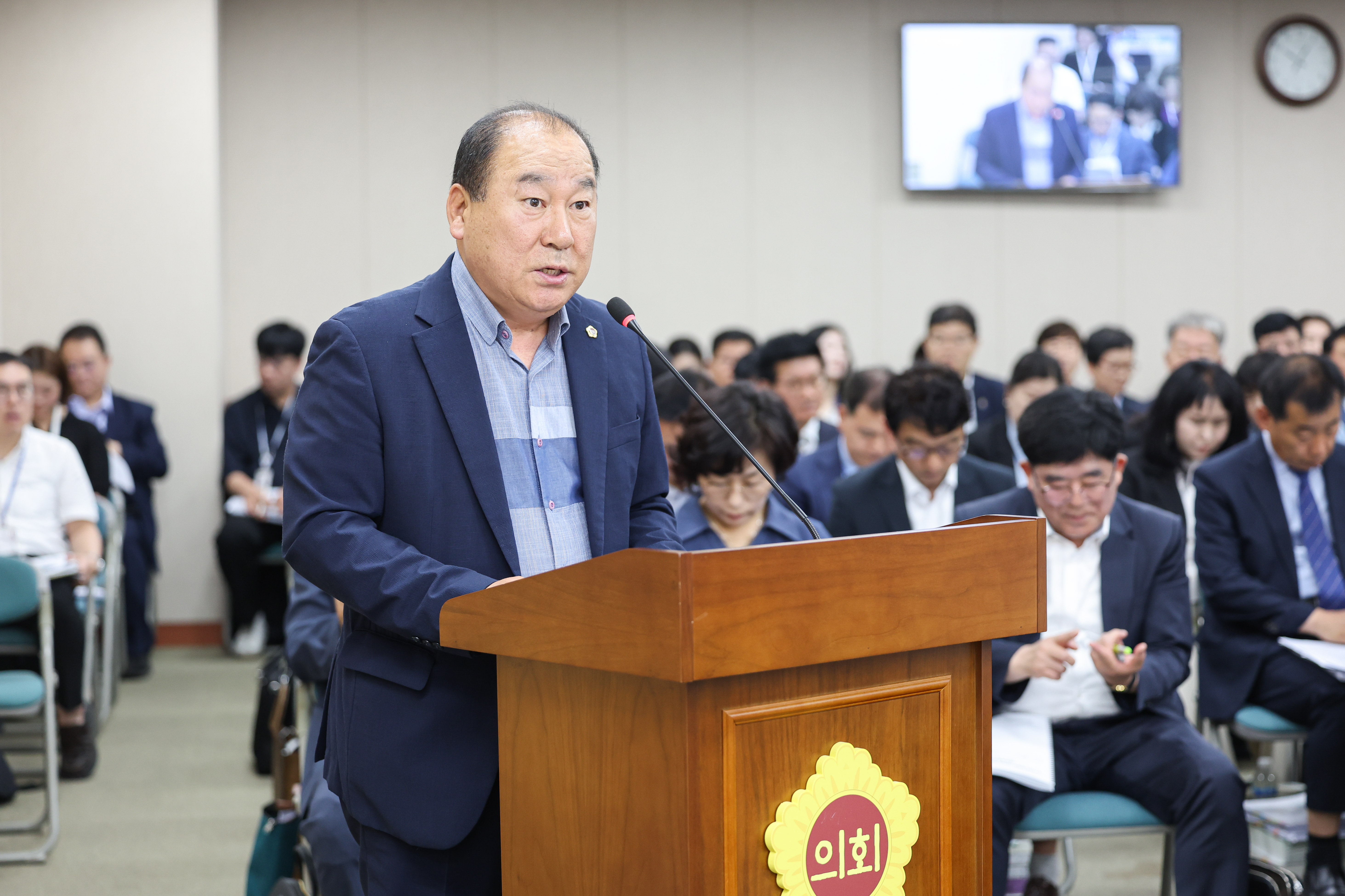 제391회 제1차 정례회 교육위원회 회의 첨부이미지 : 25년06월09일 제391회 제1차 정례회 교육위원회 회의 (10).jpg