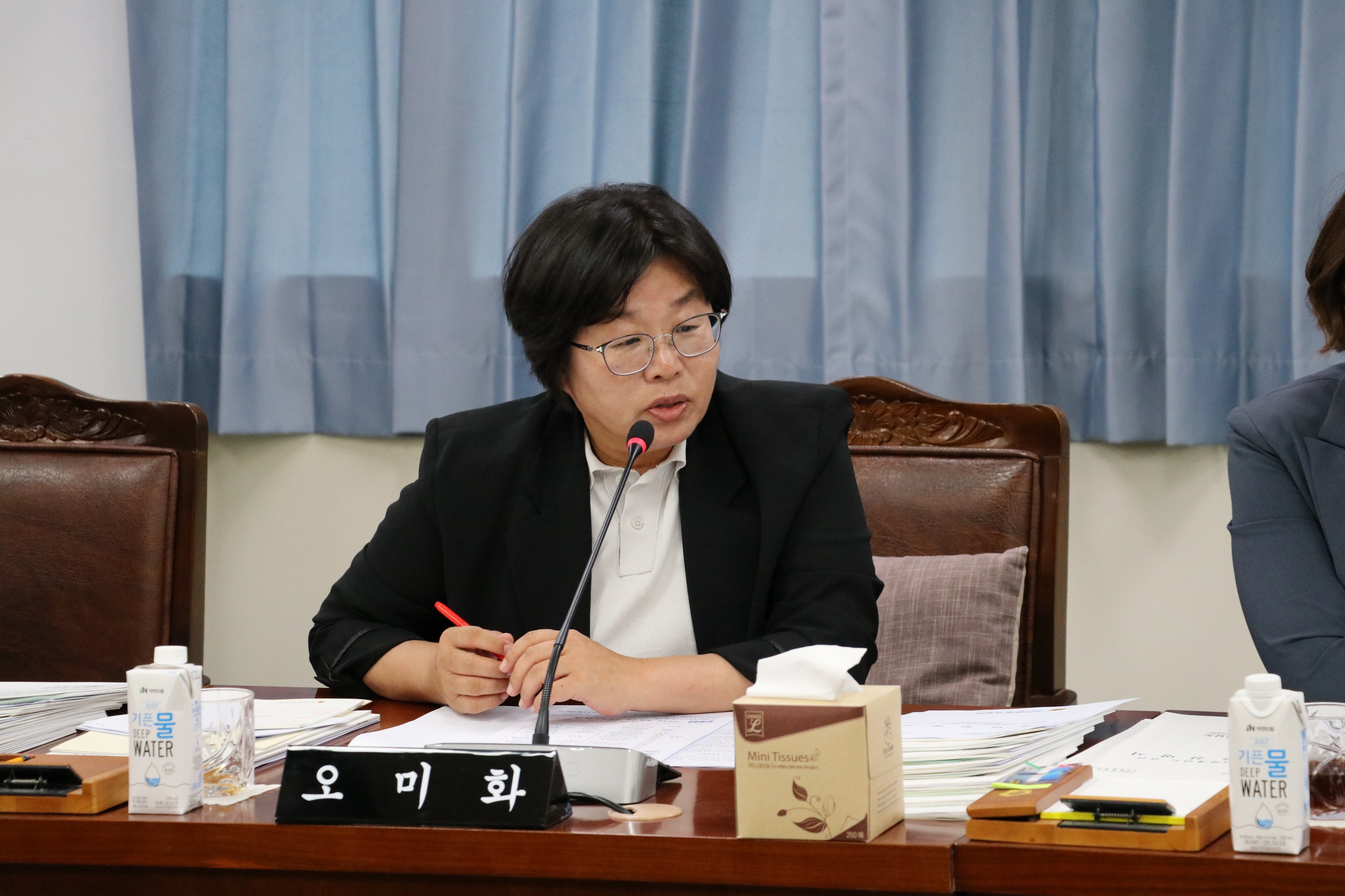 제391회 정례회 기획행정위원회 회의 첨부이미지 : 25년06월10일 제391회 정례회 기획행정위원회 회의 - 006.jpg