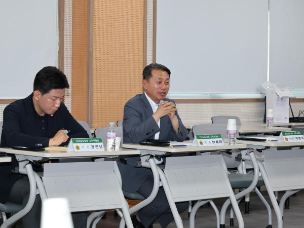 제391회 정례회 교육위원회 순천매산고등학교 현지활동 첨부이미지 : 25년06월10일 제391회 정례회 교육위원회 순천매산고등학교 현지활동 - 019.jpg