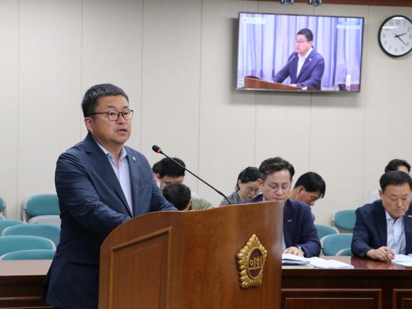 제391회 정례회 기획행정위원회 회의 첨부이미지 : 25년06월10일 제391회 정례회 기획행정위원회 회의 - 013.jpg