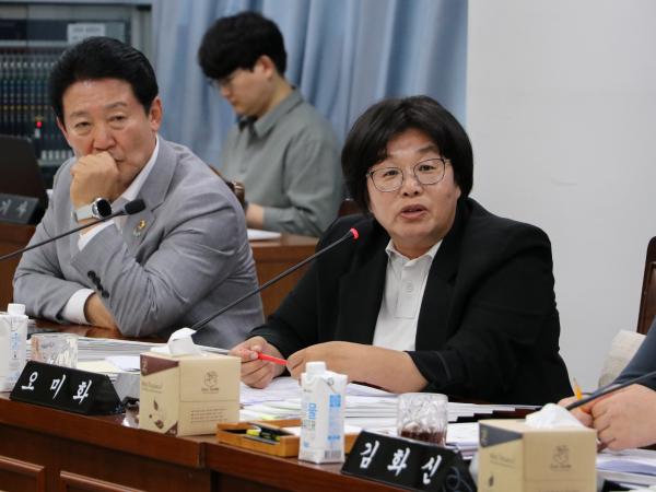 제391회 정례회 기획행정위원회 회의 첨부이미지 : 25년06월10일 제391회 정례회 기획행정위원회 회의 - 009.jpg