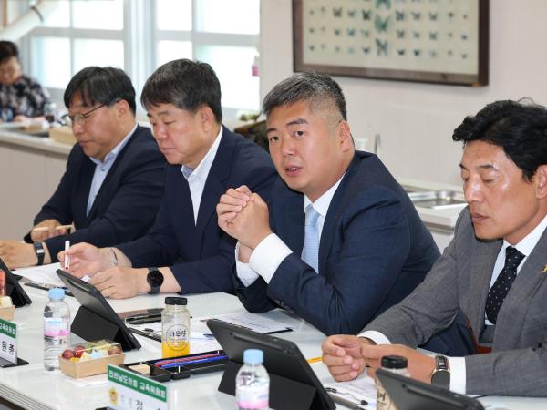 제391회 정례회 교육위원회 순천북초등학교 현지활동 첨부이미지 : 25년06월10일 제391회 정례회 교육위원회 순천북초등학교 현지활동 - 046.jpg