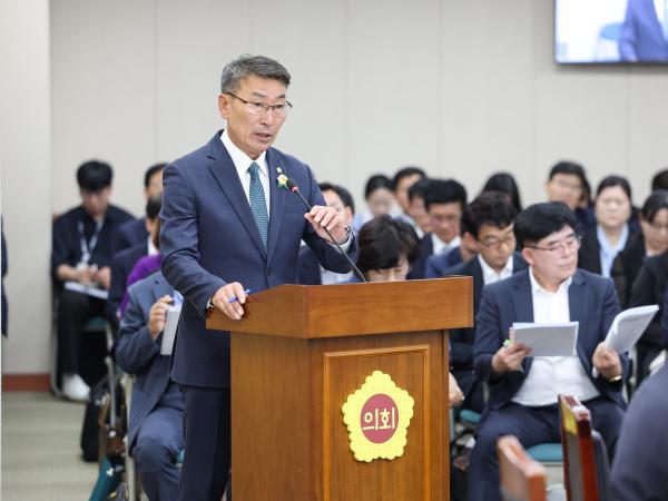 제391회 제1차 정례회 교육위원회 회의 첨부이미지 : 25년06월09일 제391회 제1차 정례회 교육위원회 회의 (16).jpg