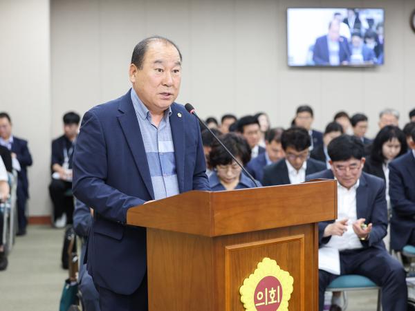 제391회 제1차 정례회 교육위원회 회의 첨부이미지 : 25년06월09일 제391회 제1차 정례회 교육위원회 회의 (10).jpg