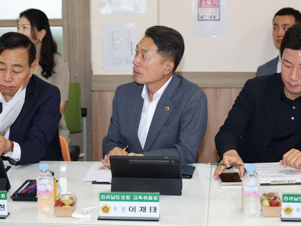 제391회 정례회 교육위원회 순천북초등학교 현지활동