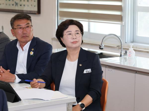 제391회 정례회 교육위원회 순천북초등학교 현지활동 첨부이미지 : 25년06월10일 제391회 정례회 교육위원회 순천북초등학교 현지활동 - 022.jpg