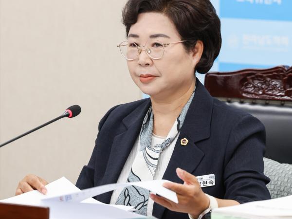 제391회 제1차 정례회 교육위원회 회의 첨부이미지 : 25년06월09일 제391회 제1차 정례회 교육위원회 회의 (41).jpg