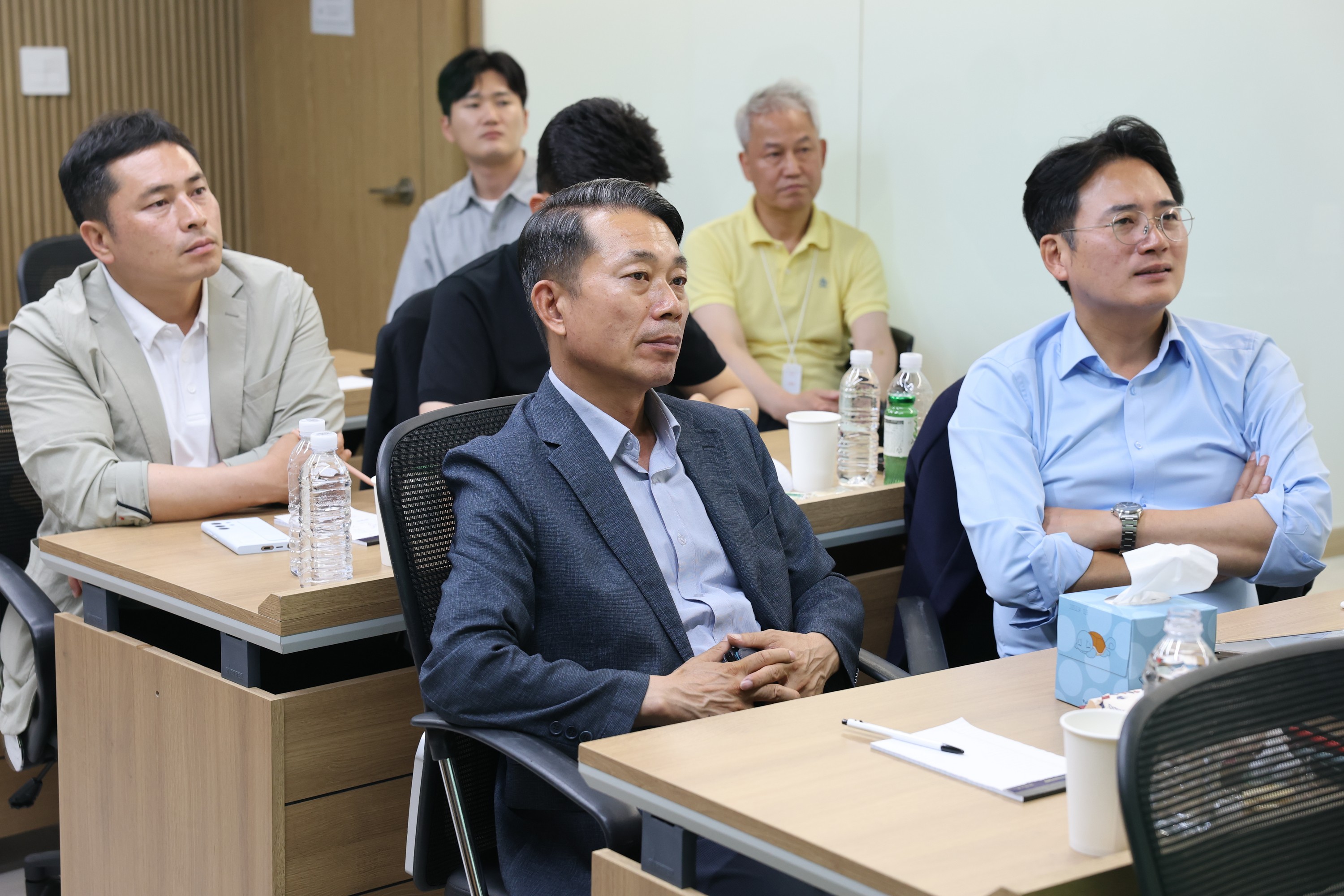 전라남도 마이스산업 활성화 연구회 현지활동 첨부이미지 : 25년06월18일  전라남도 마이스산업 활성화 연구회 현지활동 -  007.jpg