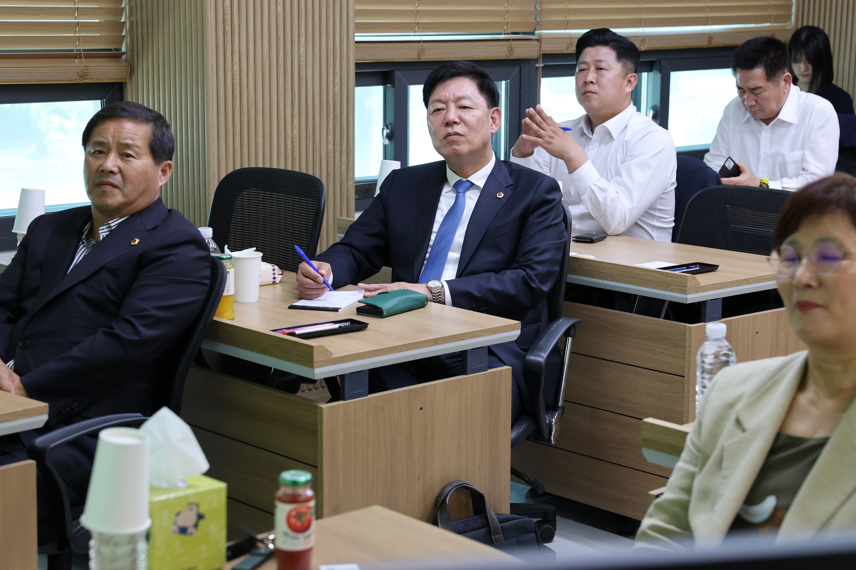 전라남도 마이스산업 활성화 연구회 현지활동 첨부이미지 : 25년06월18일  전라남도 마이스산업 활성화 연구회 현지활동 - 026.jpg