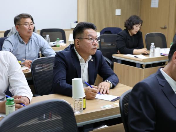전라남도 마이스산업 활성화 연구회 현지활동 첨부이미지 : 25년06월18일  전라남도 마이스산업 활성화 연구회 현지활동 - 058.jpg