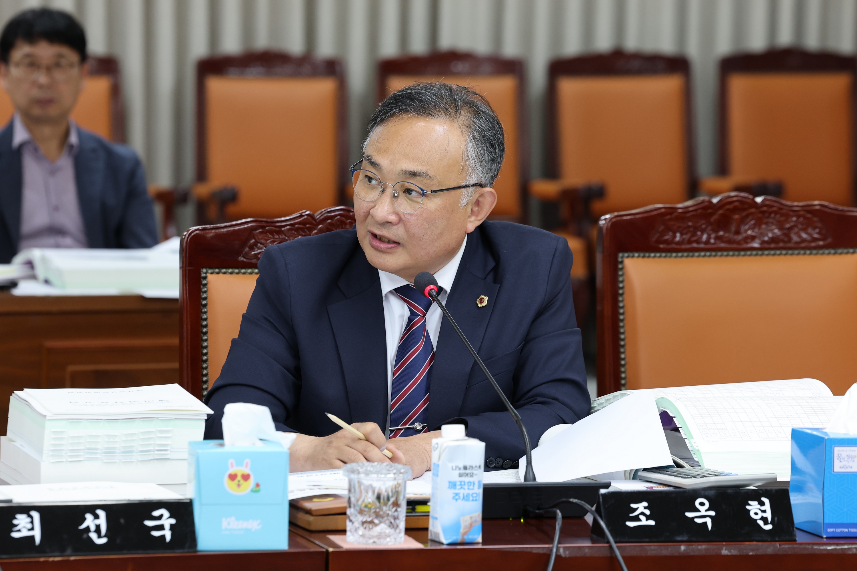 전라남도교육비특별회계 2024회계연도 결산 및 예비비 승인 심사 첨부이미지 : 25년06월13일 전라남도교육비택별회계 2024회계연도 결산 및 예비비 심사 - 039.jpg