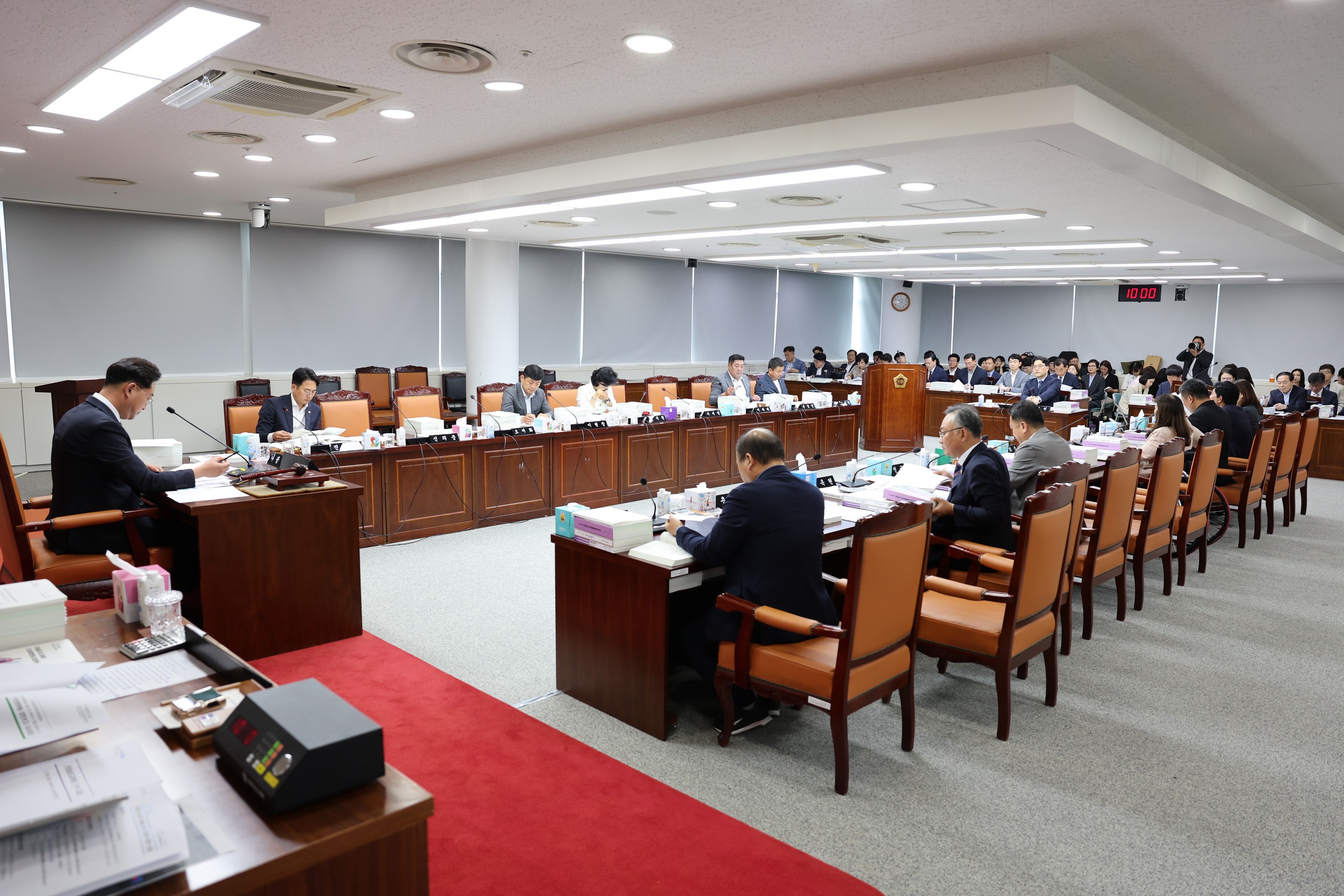 전라남도교육비특별회계 2024회계연도 결산 및 예비비 승인 심사 첨부이미지 : 25년06월13일 전라남도교육비택별회계 2024회계연도 결산 및 예비비 심사 - 003.jpg