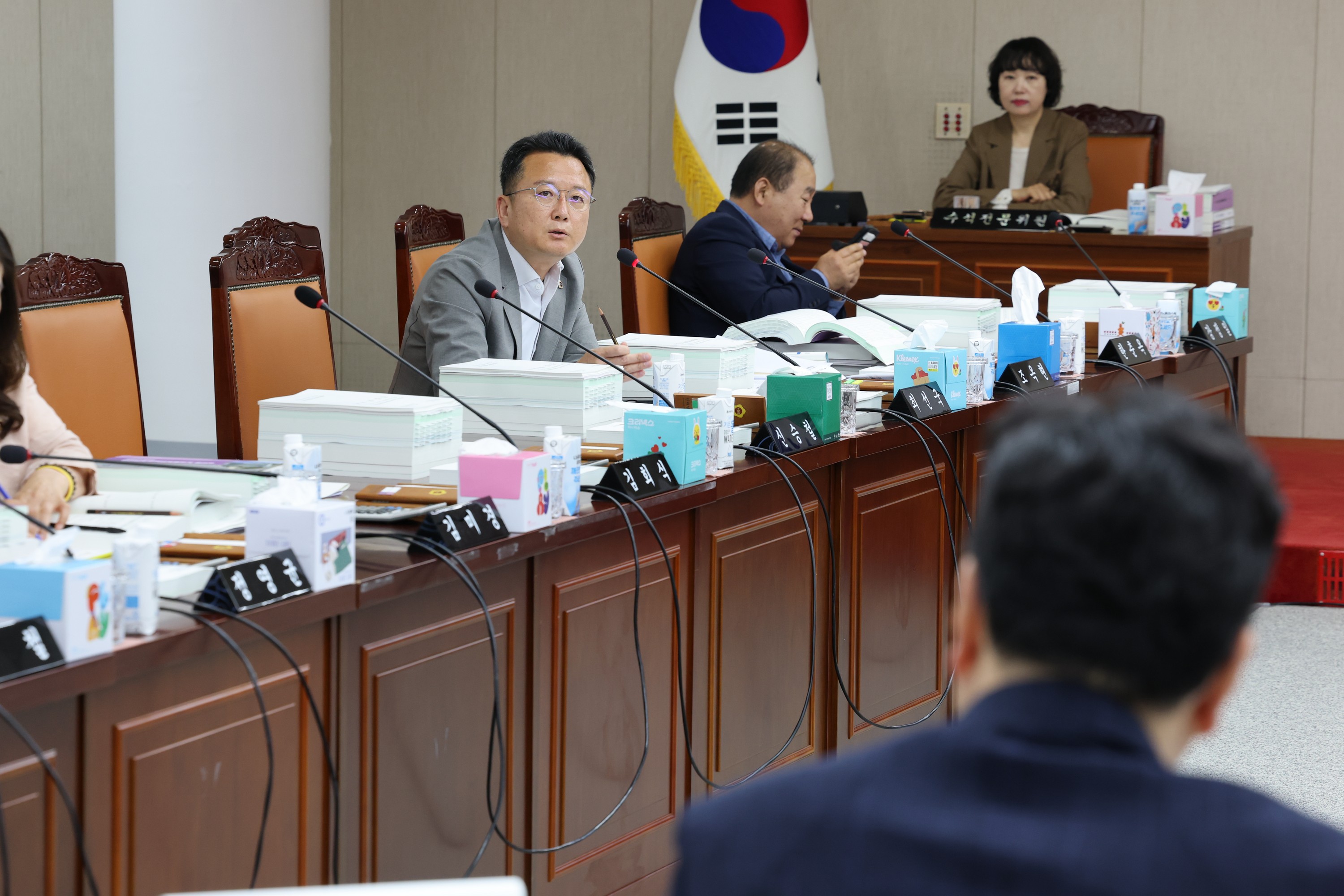 전라남도교육비특별회계 2024회계연도 결산 및 예비비 승인 심사 첨부이미지 : 25년06월13일 전라남도교육비택별회계 2024회계연도 결산 및 예비비 심사 - 081.jpg