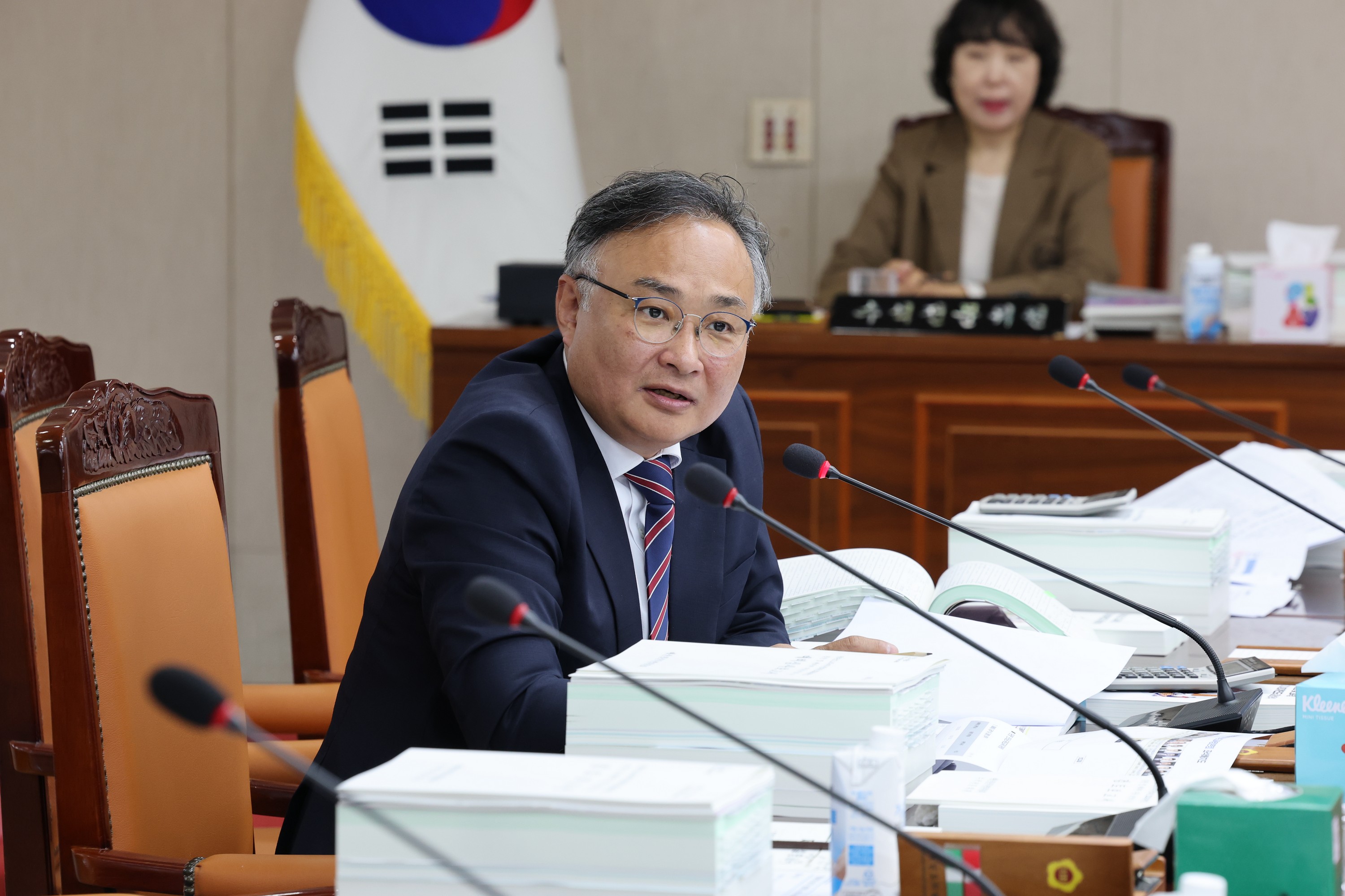 전라남도교육비특별회계 2024회계연도 결산 및 예비비 승인 심사 첨부이미지 : 25년06월13일 전라남도교육비택별회계 2024회계연도 결산 및 예비비 심사 - 034.jpg