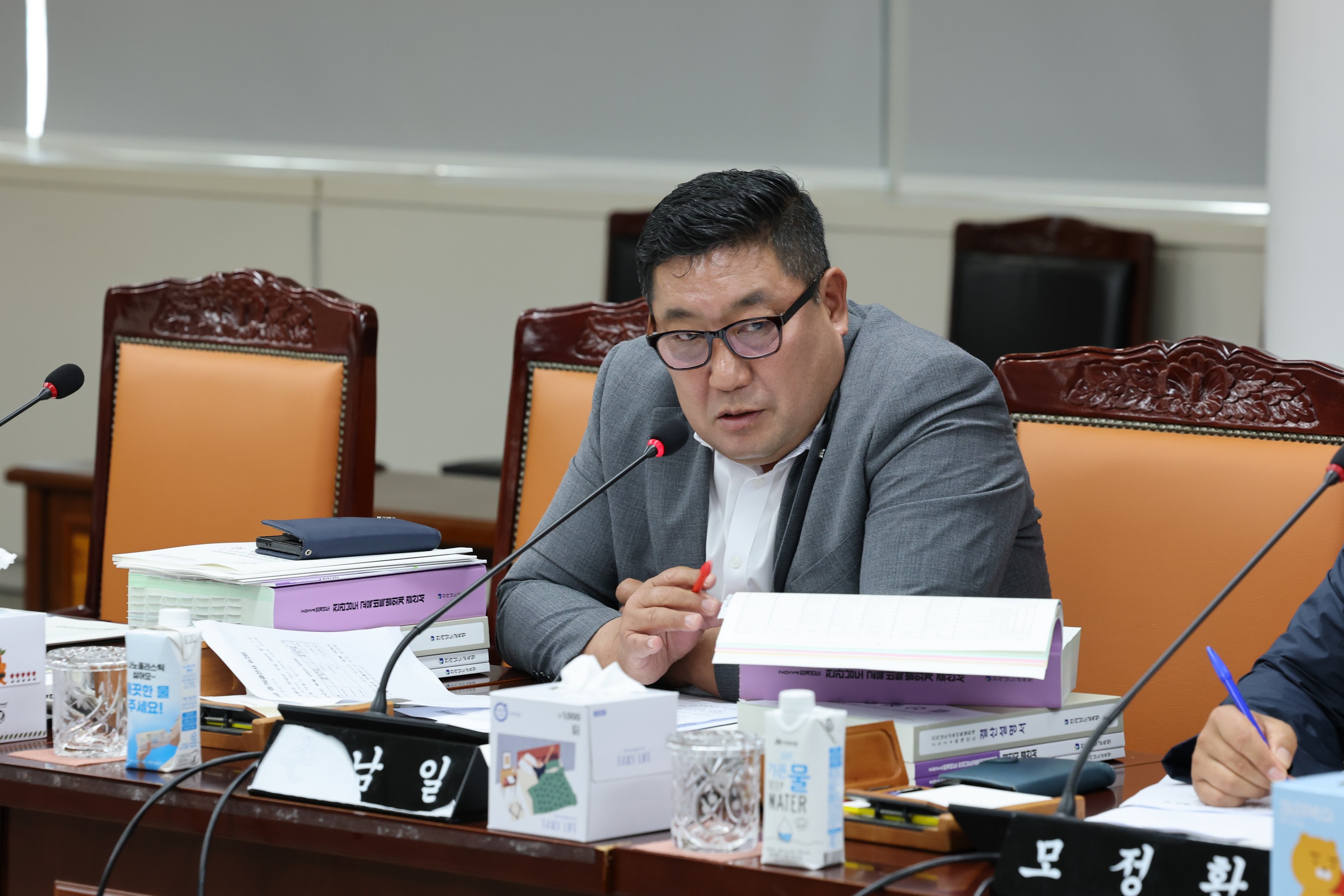 전라남도교육비특별회계 2024회계연도 결산 및 예비비 승인 심사 첨부이미지 : 25년06월13일 전라남도교육비택별회계 2024회계연도 결산 및 예비비 심사 - 067.jpg