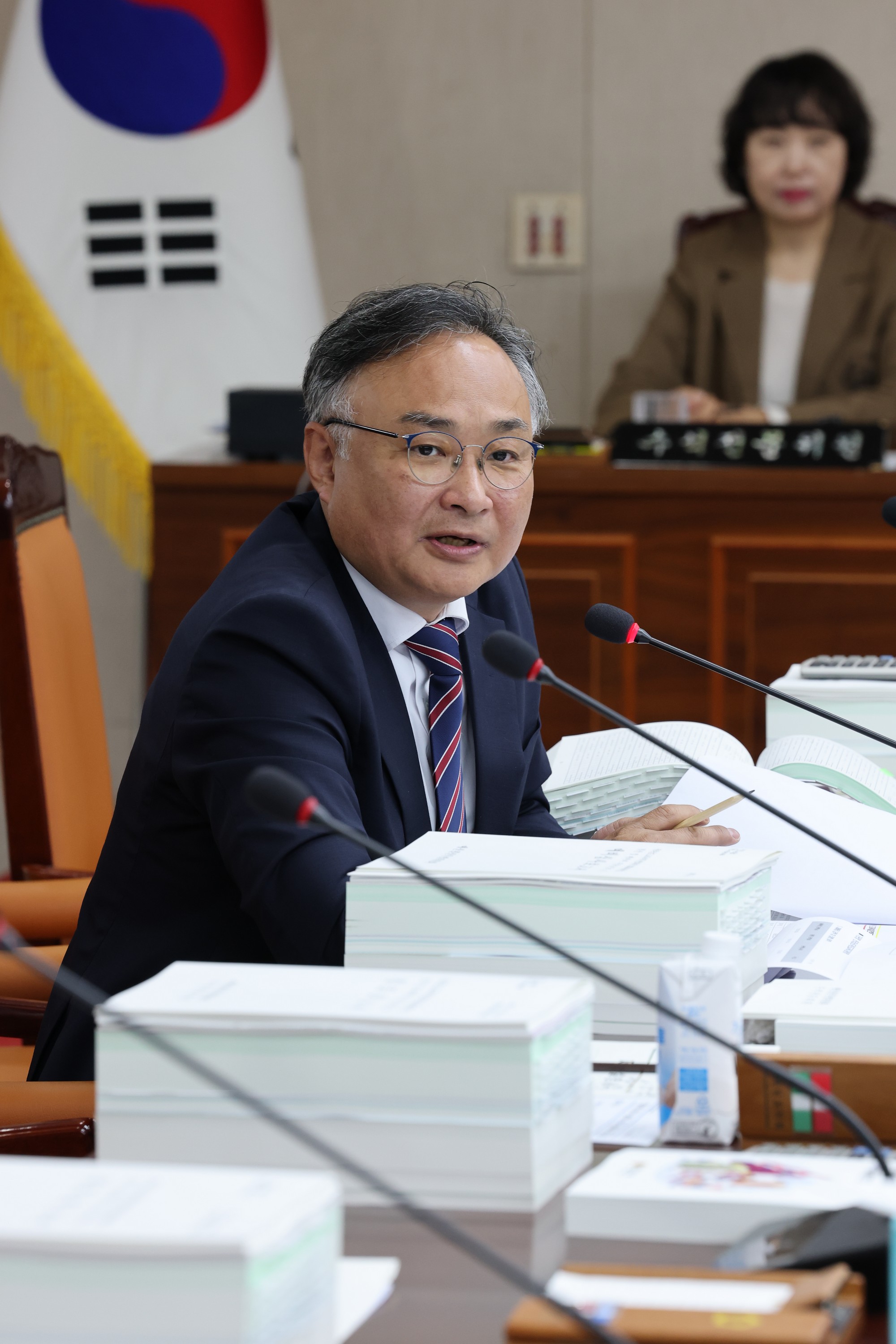 전라남도교육비특별회계 2024회계연도 결산 및 예비비 승인 심사 첨부이미지 : 25년06월13일 전라남도교육비택별회계 2024회계연도 결산 및 예비비 심사 - 035.jpg