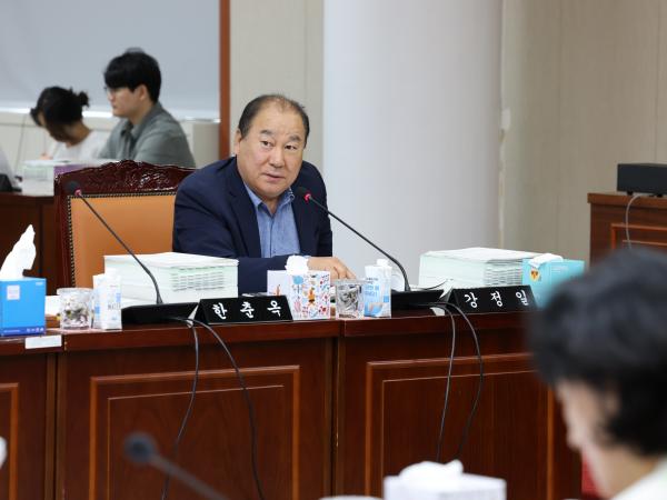 전라남도교육비특별회계 2024회계연도 결산 및 예비비 승인 심사 첨부이미지 : 25년06월13일 전라남도교육비택별회계 2024회계연도 결산 및 예비비 심사 - 014.jpg