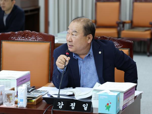 전라남도교육비특별회계 2024회계연도 결산 및 예비비 승인 심사 첨부이미지 : 25년06월13일 전라남도교육비택별회계 2024회계연도 결산 및 예비비 심사 - 013.jpg