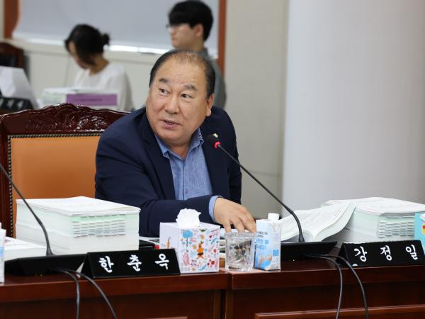 전라남도교육비특별회계 2024회계연도 결산 및 예비비 승인 심사 첨부이미지 : 25년06월13일 전라남도교육비택별회계 2024회계연도 결산 및 예비비 심사 - 012.jpg