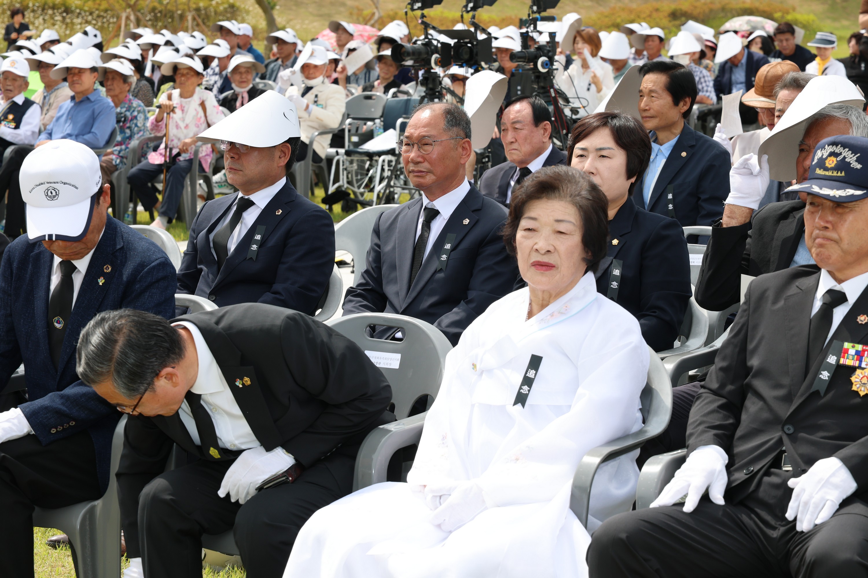 제70회 현충일 추념식 첨부이미지 : 25년06월06일 제70회 현충일 추념식 - 052.jpg