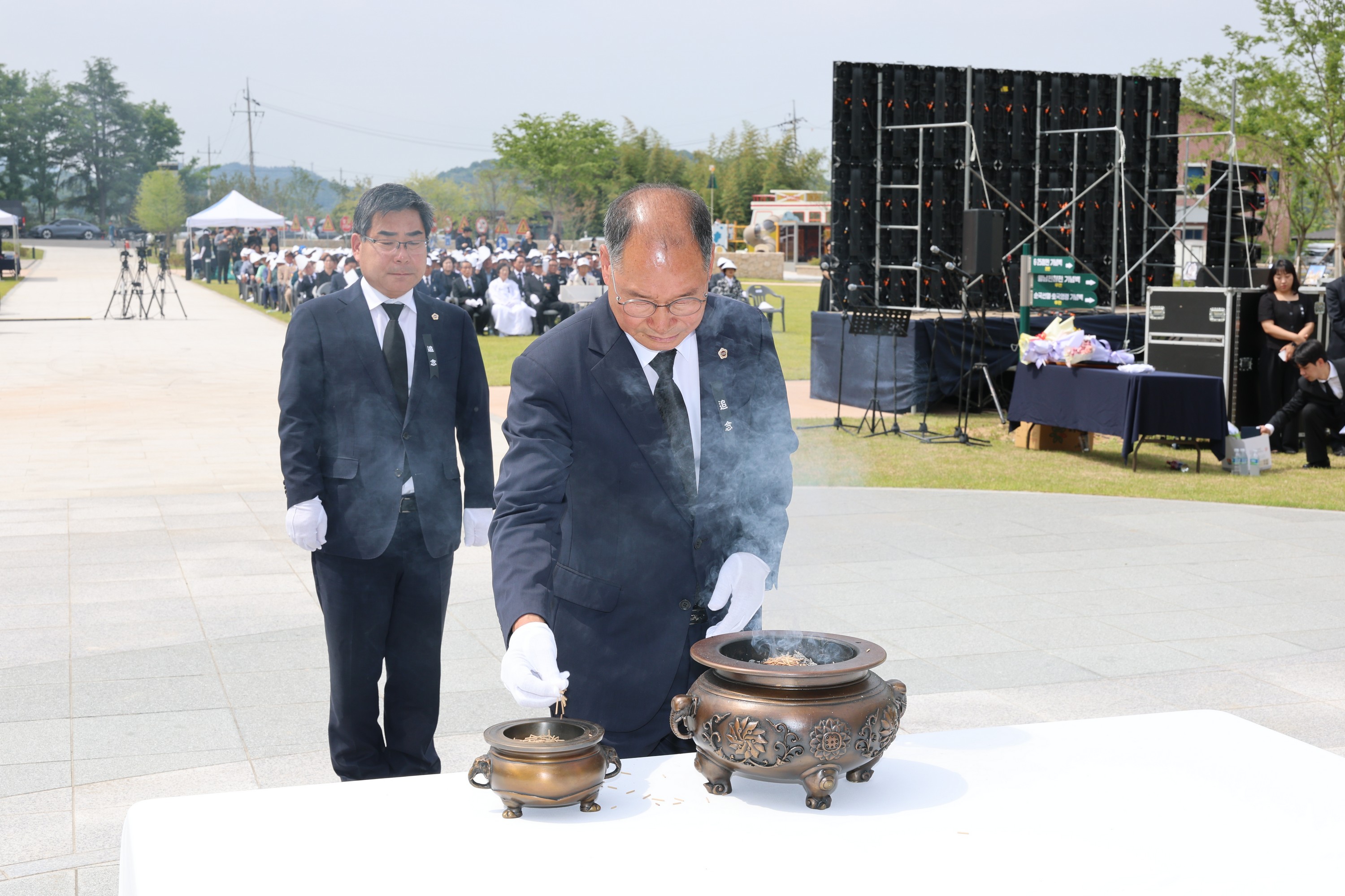 제70회 현충일 추념식 첨부이미지 : 25년06월06일 제70회 현충일 추념식 - 043.jpg