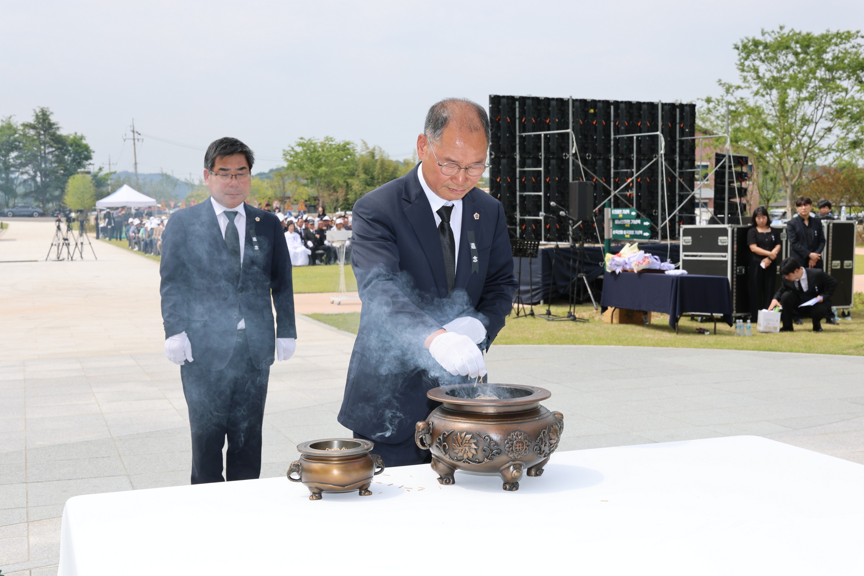 제70회 현충일 추념식 첨부이미지 : 25년06월06일 제70회 현충일 추념식 - 049.jpg