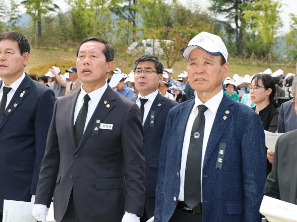 제70회 현충일 추념식 첨부이미지 : 25년06월06일 제70회 현충일 추념식 - 055.jpg