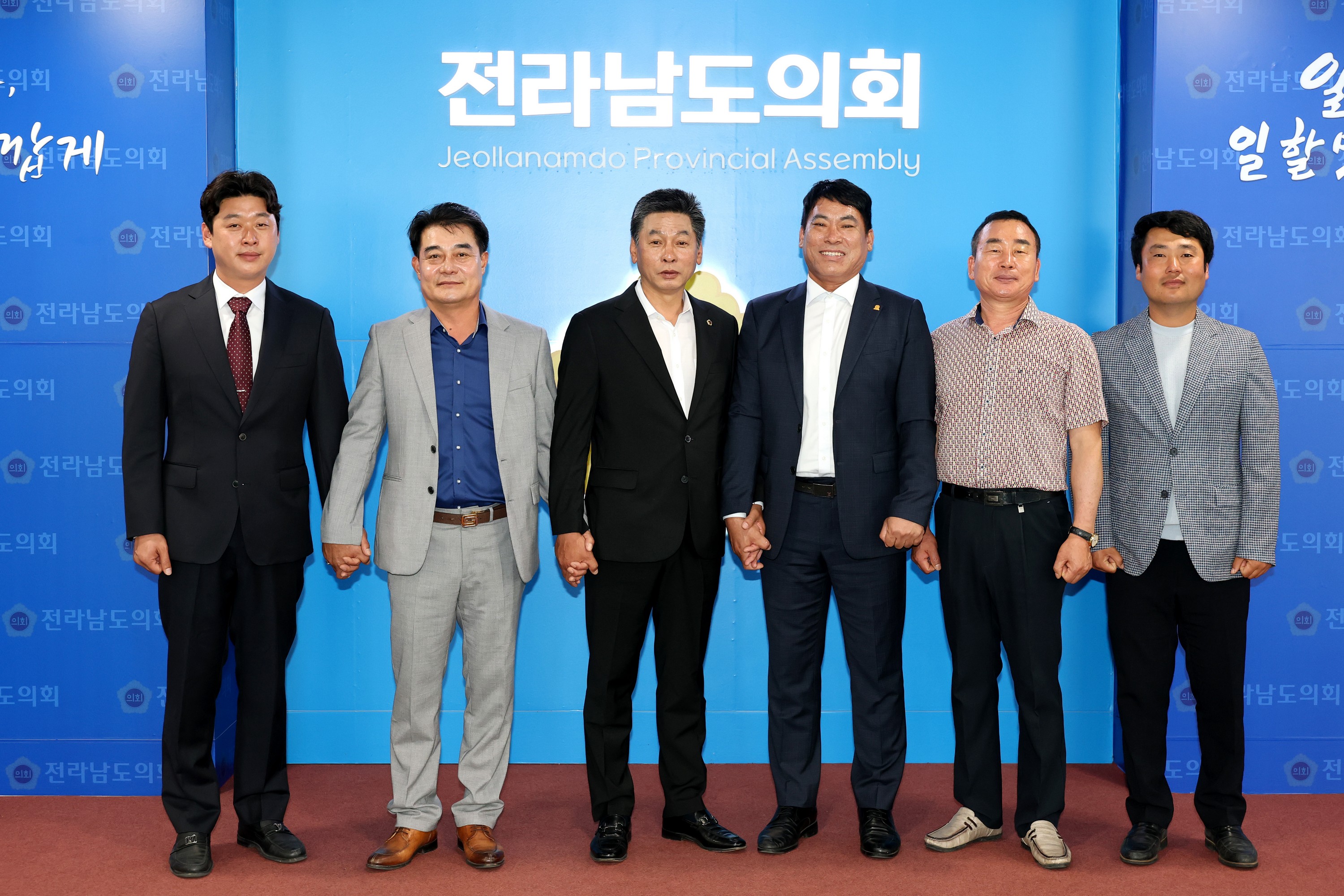 완도군 노화읍 청년회와 간담회 첨부이미지 : 25년06월09일 완도 노화읍 청년회와 간담회 - 015.jpg