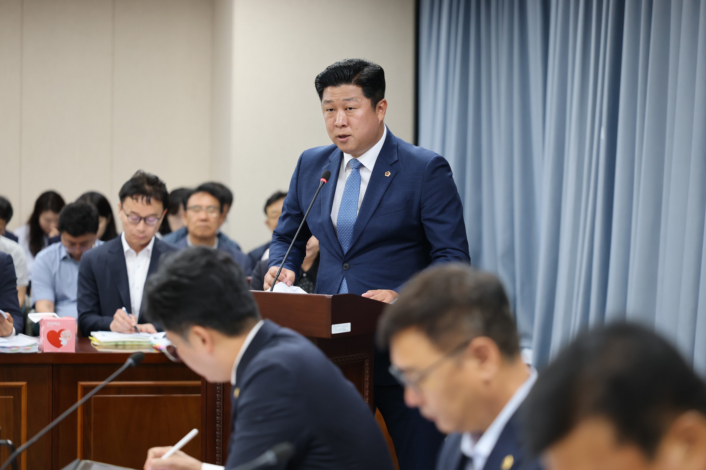 제391회 정례회 농수산위원회 회의 첨부이미지 : 25년06월09일 제391회 정례회 농수산위원회 회의 - 011.jpg