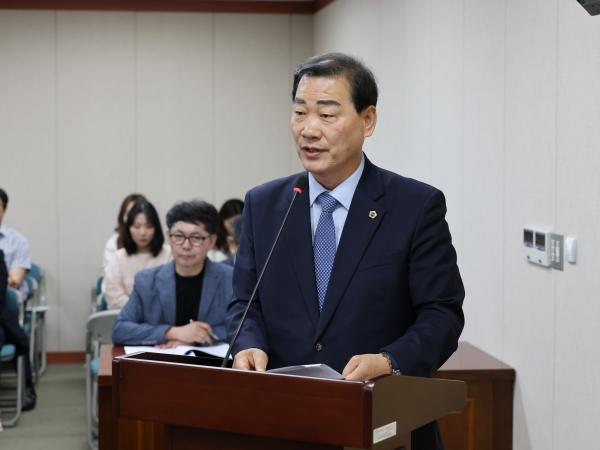 제391회 정례회 보건복지환경위원회 회의 첨부이미지 : 25년06월09일 제391회 정례회 보건복지환경위원회 회의 - 019.jpg