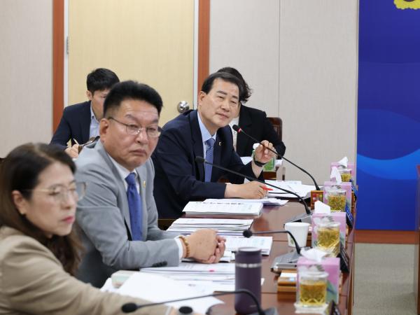 제391회 정례회 보건복지환경위원회 회의 첨부이미지 : 25년06월09일 제391회 정례회 보건복지환경위원회 회의 - 012.jpg