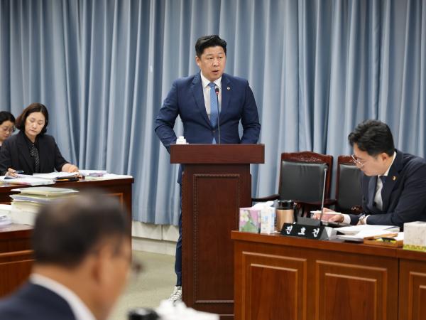 제391회 정례회 농수산위원회 회의 첨부이미지 : 25년06월09일 제391회 정례회 농수산위원회 회의 - 012.jpg