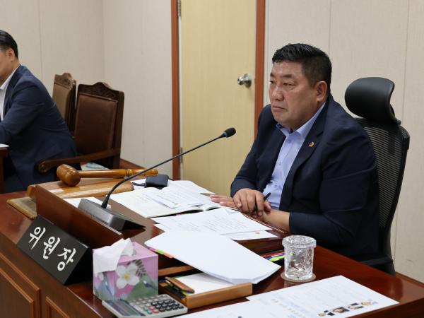 제391회 정례회 안전건설소방위원회 회의 첨부이미지 : 25년06월09일 제391회 정례회 안전건설소방위원회 회의 - 008.jpg