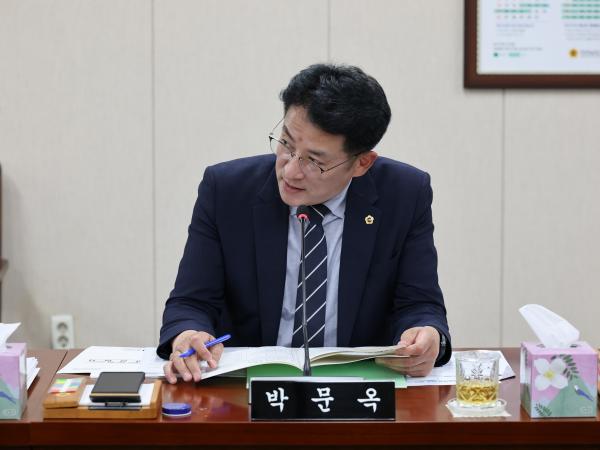 제391회 정례회 보건복지환경위원회 회의 첨부이미지 : 25년06월09일 제391회 정례회 보건복지환경위원회 회의 - 048.jpg