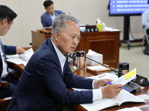 제391회 정례회 농수산위원회 회의 첨부이미지 : 25년06월09일 제391회 정례회 농수산위원회 회의 - 018.jpg