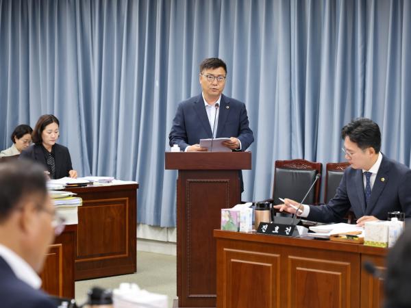 제391회 정례회 농수산위원회 회의 첨부이미지 : 25년06월09일 제391회 정례회 농수산위원회 회의 - 006.jpg