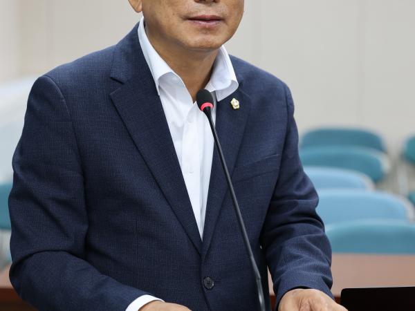 제391회 정례회 보건복지환경위원회 회의 첨부이미지 : 25년06월09일 제391회 정례회 보건복지환경위원회 회의 - 064.jpg