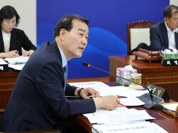 제391회 정례회 보건복지환경위원회 회의 첨부이미지 : 25년06월09일 제391회 정례회 보건복지환경위원회 회의 - 011.jpg
