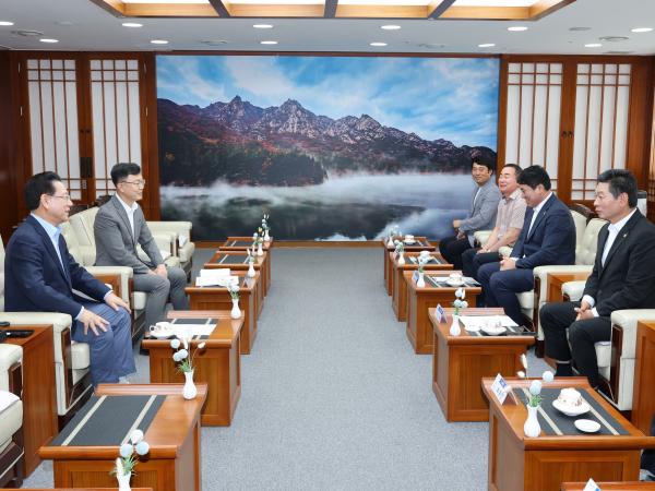 완도군 노화읍 청년회와 간담회 첨부이미지 : 25년06월09일 완도 노화읍 청년회와 간담회 - 005.jpg