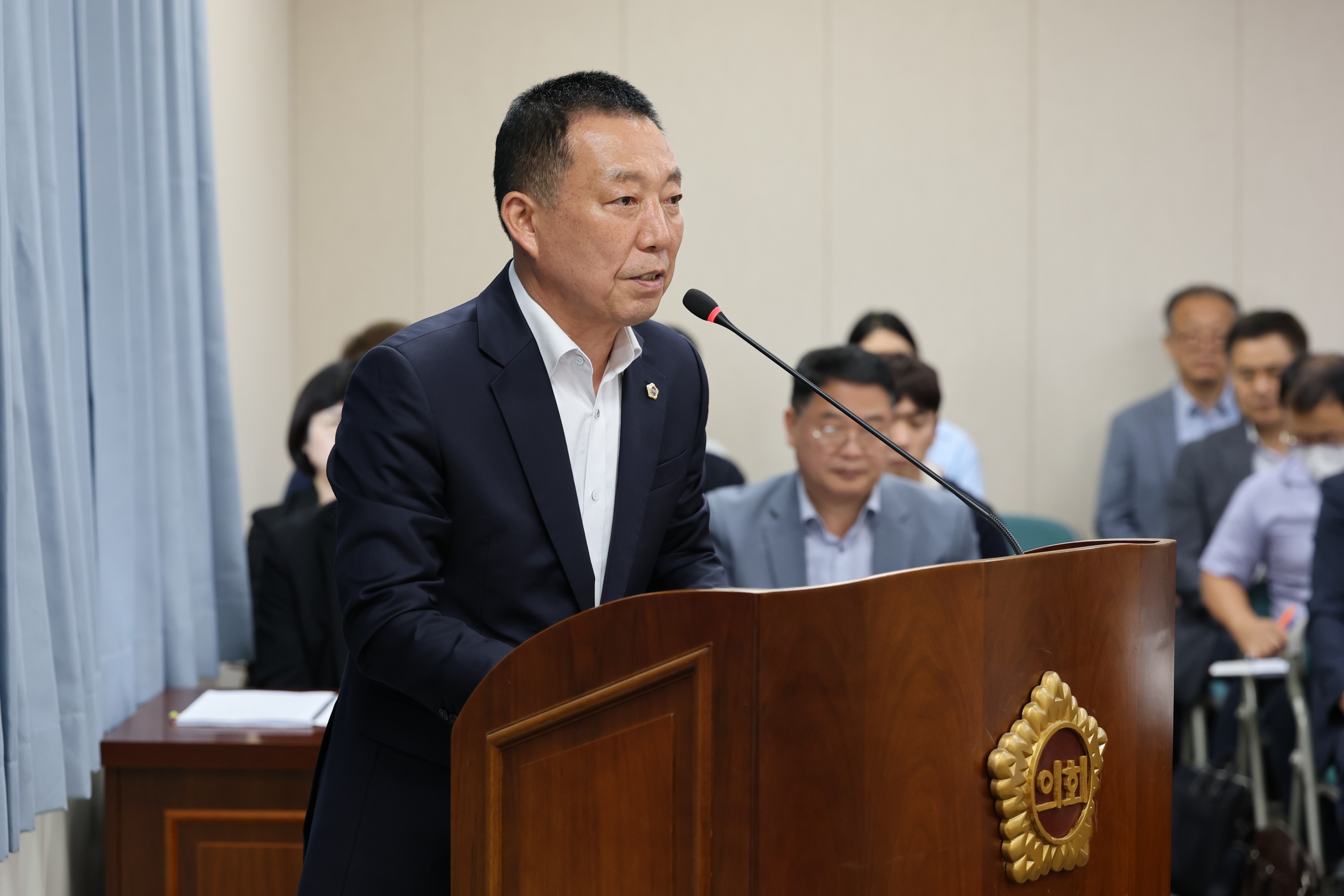 제391회 제1차 정례회 경제관광문화위원회 회의 첨부이미지 : 25년06월05일 제391회 제1차 정례회 경제관광문화위원회 회의 - 014.jpg