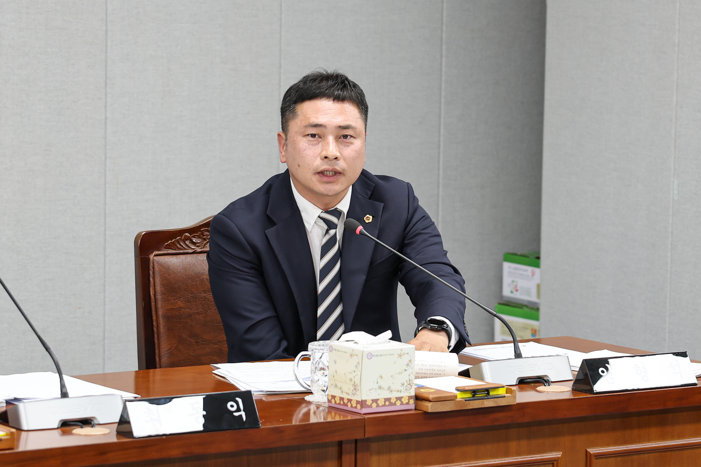 제391회 정례회 제1차 의회운영위원회 회의 첨부이미지 : 25년06월05일 제391회 제1차 정례회 운영위원회 회의_18.jpg