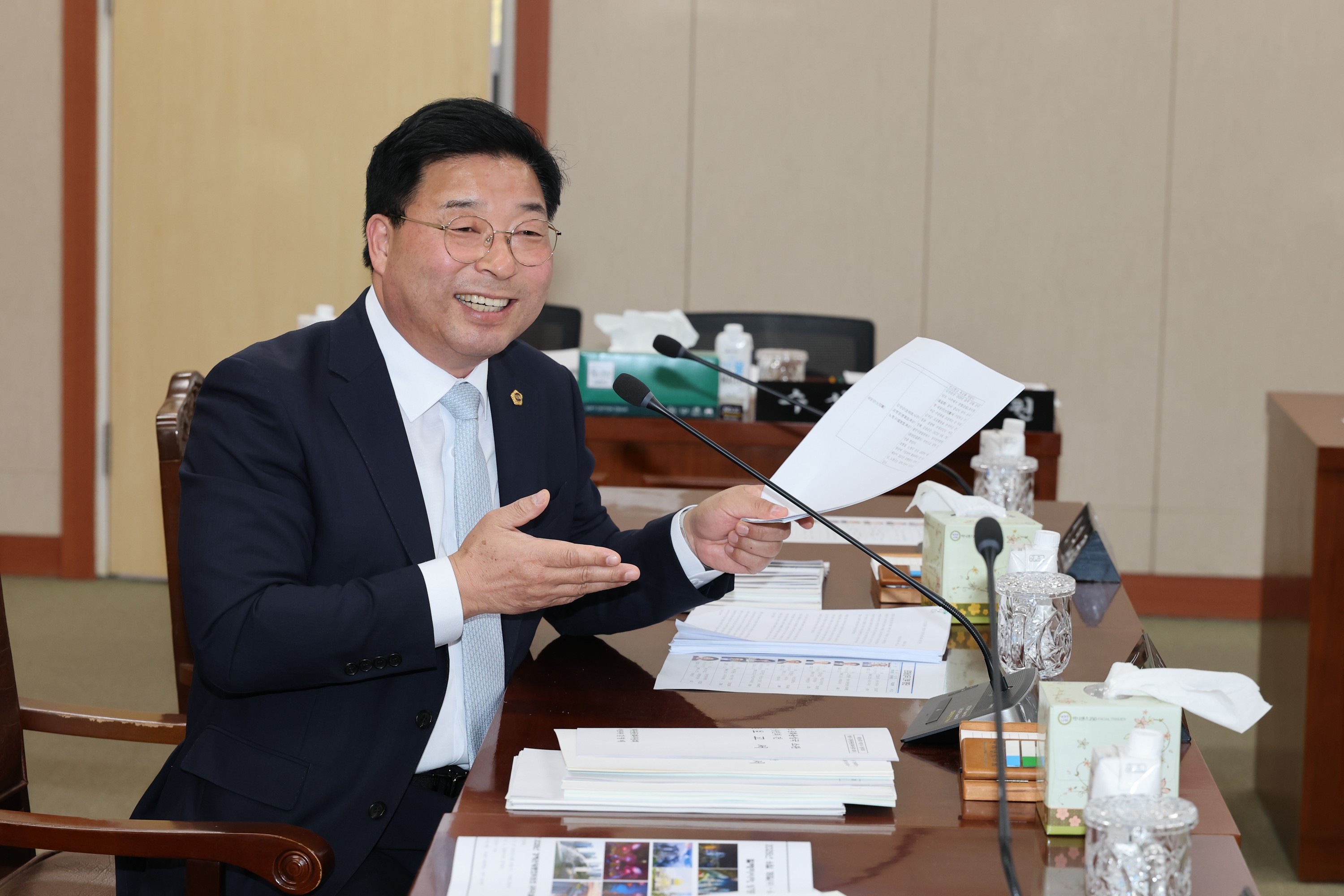 제391회 제1차 정례회 경제관광문화위원회 회의 첨부이미지 : 25년06월05일 제391회 제1차 정례회 경제관광문화위원회 회의 - 028.jpg