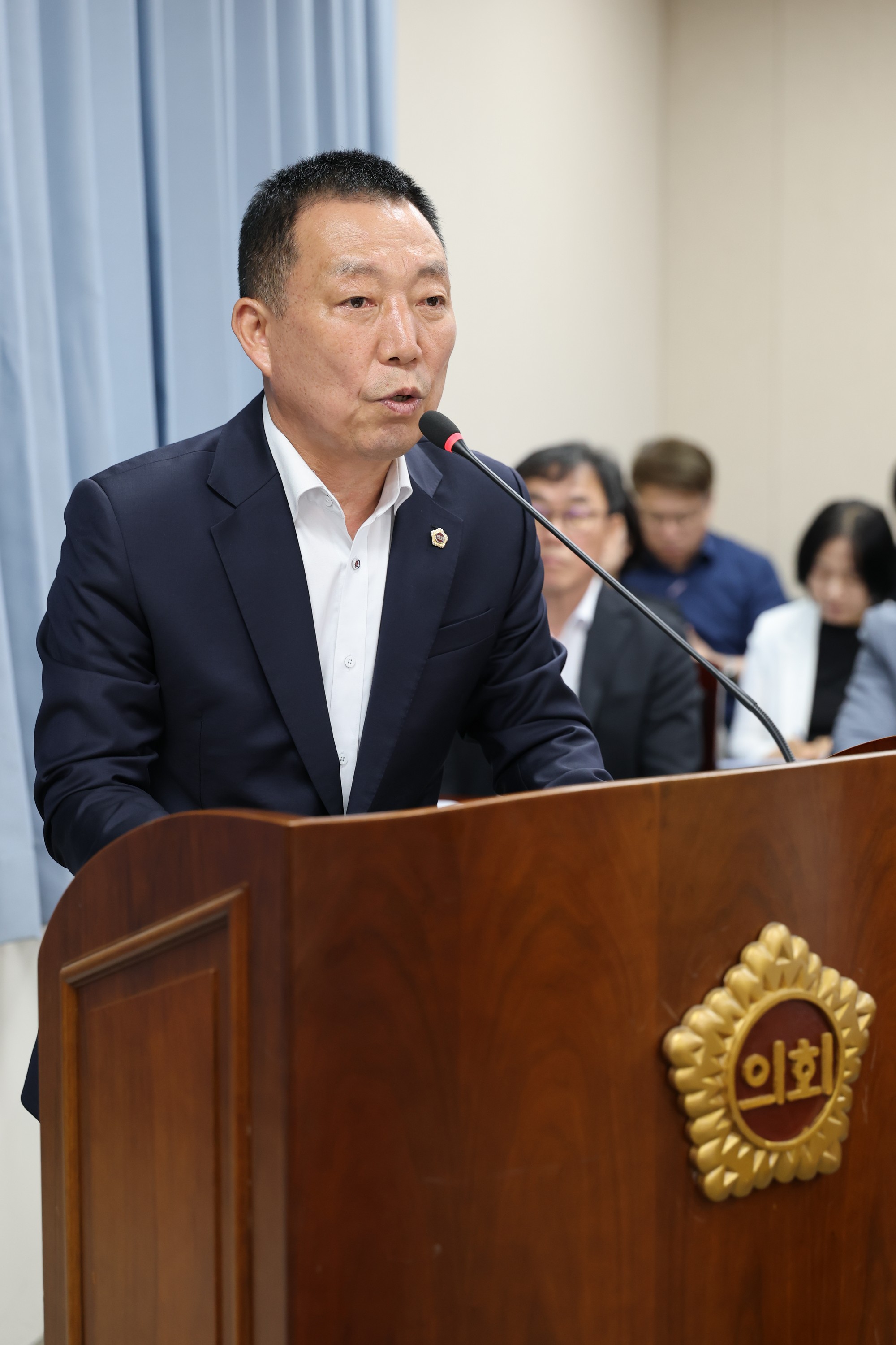 제391회 제1차 정례회 경제관광문화위원회 회의 첨부이미지 : 25년06월05일 제391회 제1차 정례회 경제관광문화위원회 회의 - 015.jpg