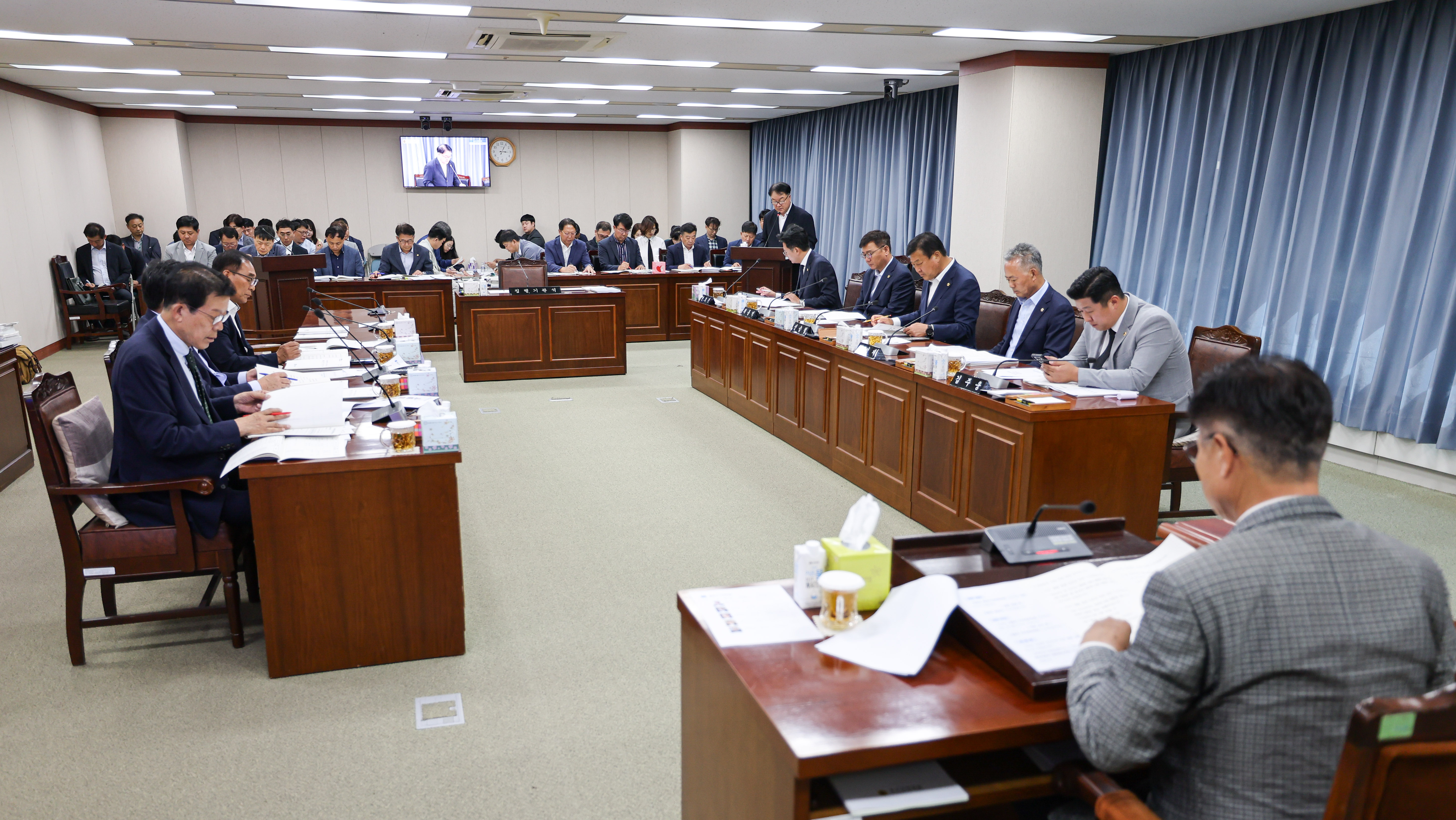 제391회 정례회 농수산위원회 회의 첨부이미지 : 25년06월05일 제391회 정례회 농수산위원회 회의_(3).jpg