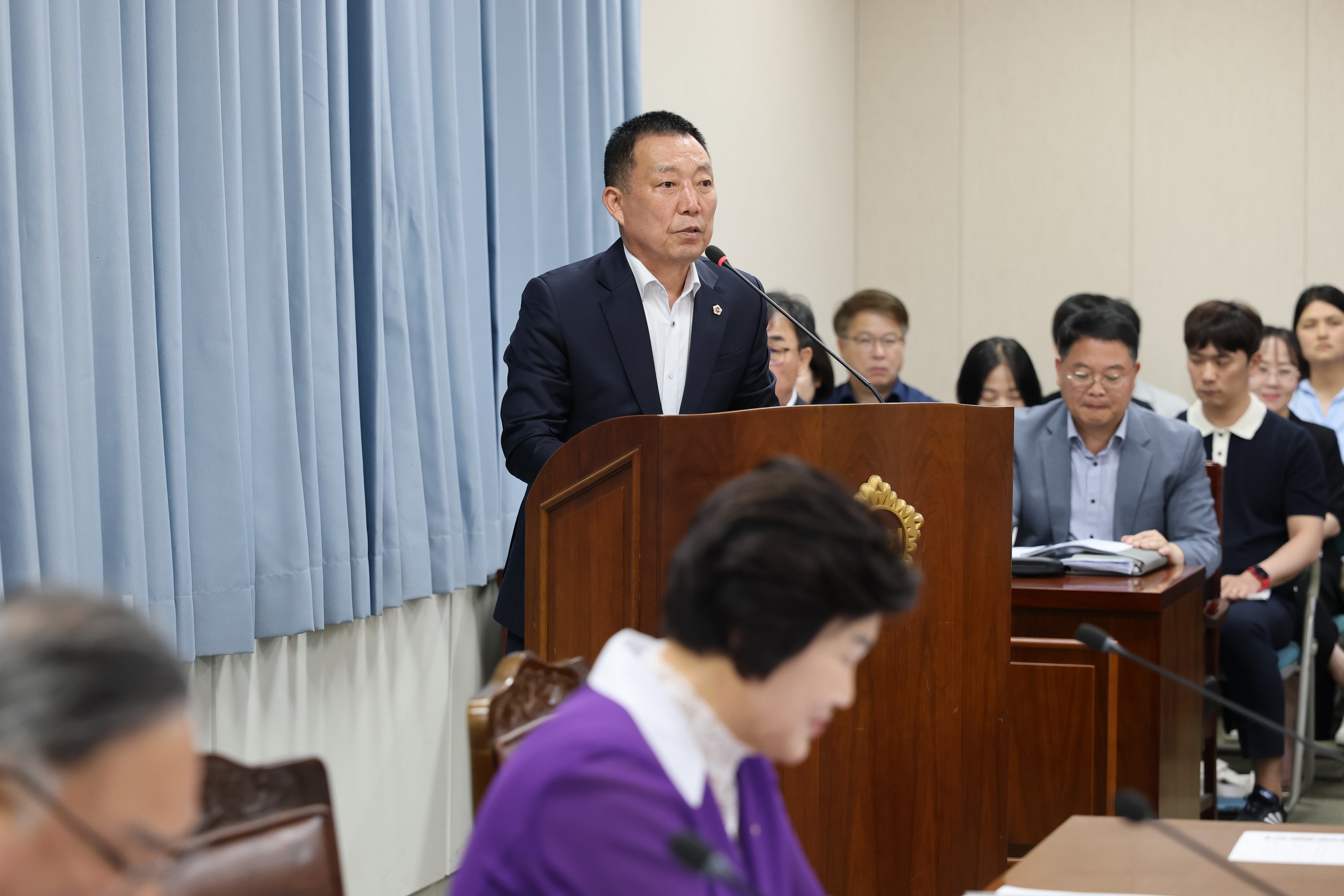 제391회 제1차 정례회 경제관광문화위원회 회의 첨부이미지 : 25년06월05일 제391회 제1차 정례회 경제관광문화위원회 회의 - 012.jpg