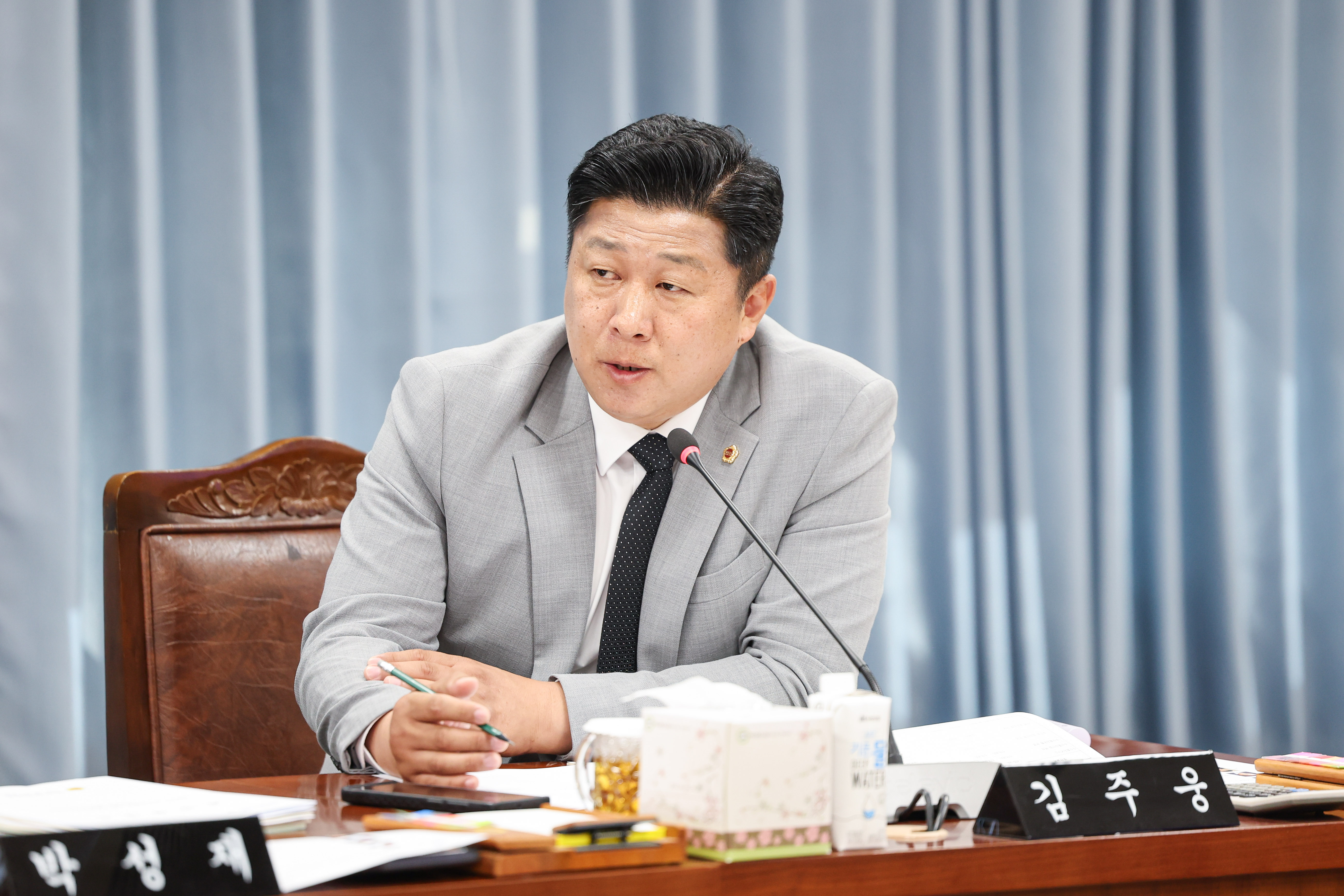 제391회 정례회 농수산위원회 회의 첨부이미지 : 25년06월05일 제391회 정례회 농수산위원회 회의_(20).jpg